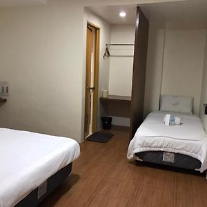 Triple Room Private Bathroom